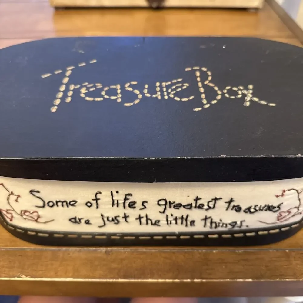 Country Farmhouse Style-TREASURE Trinket Box Black Papier Mache w/Inspo Saying
